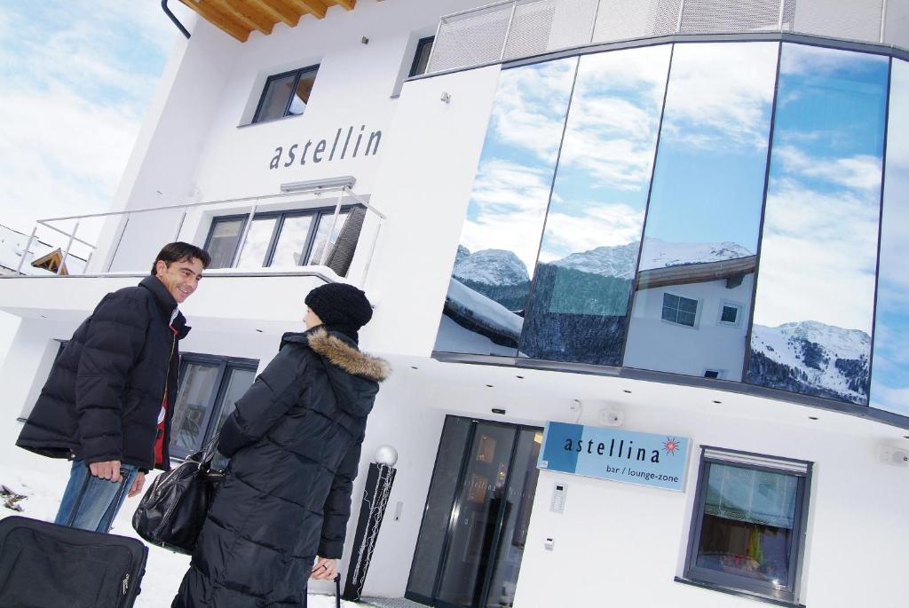 Astellina Hotel-Apart อิสชเกิล ภายนอก รูปภาพ