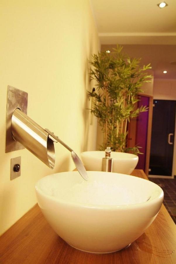 Astellina Hotel-Apart อิสชเกิล ภายนอก รูปภาพ