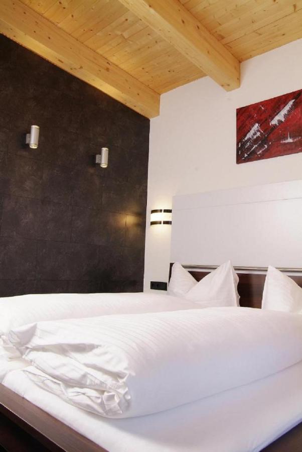 Astellina Hotel-Apart อิสชเกิล ภายนอก รูปภาพ